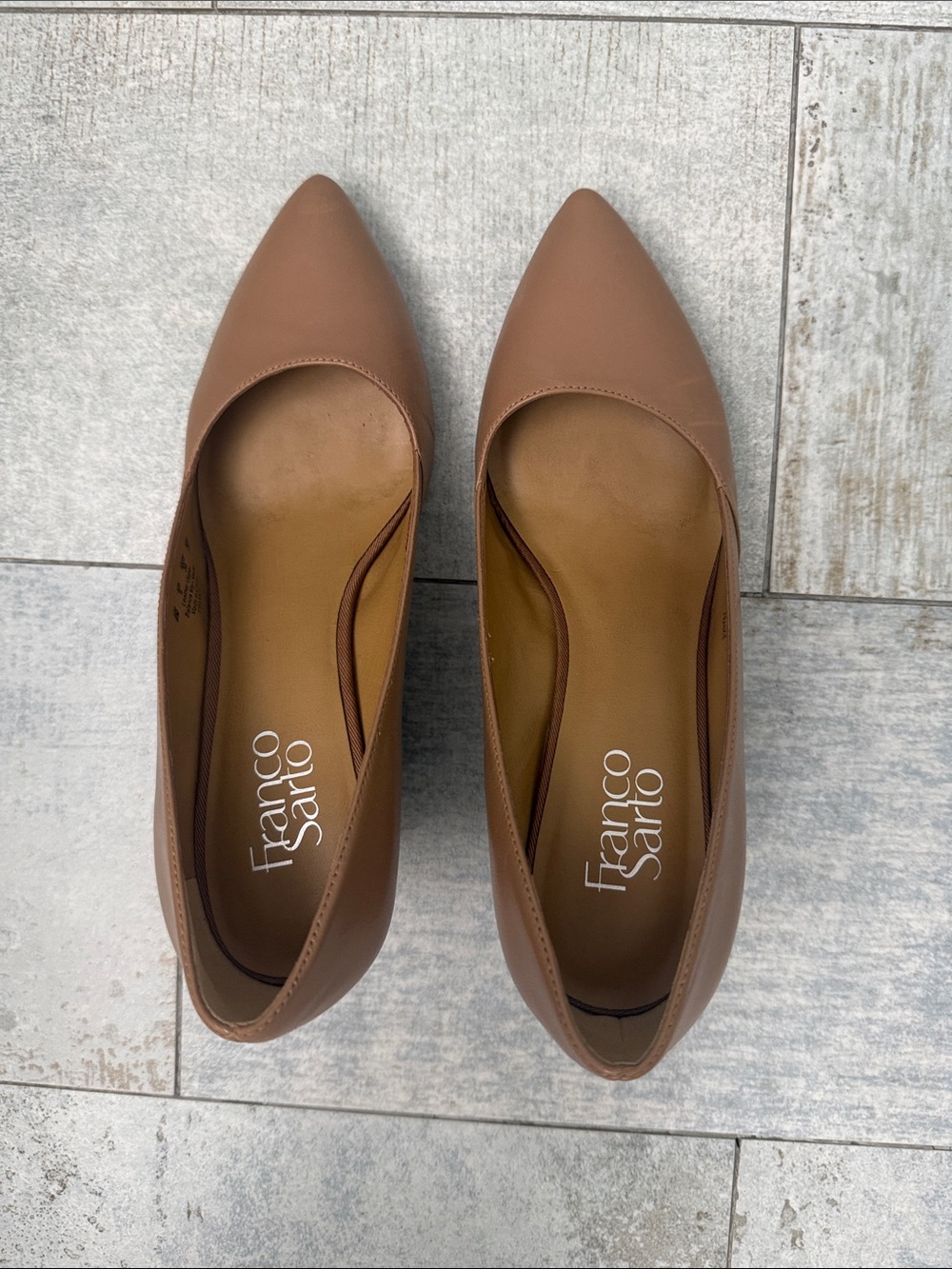 Franco Sarto Wedge - Picture 3 of 9